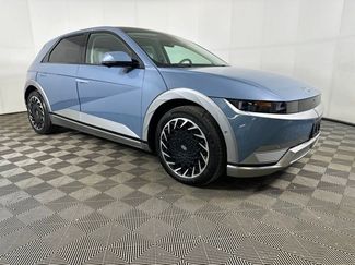 Used 2024 Hyundai Ioniq 5 Limited video 2