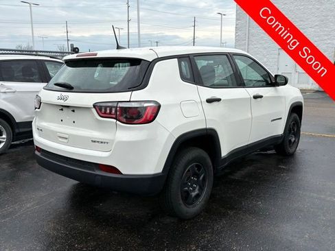 Used 2019 Jeep Compass Sport image 7