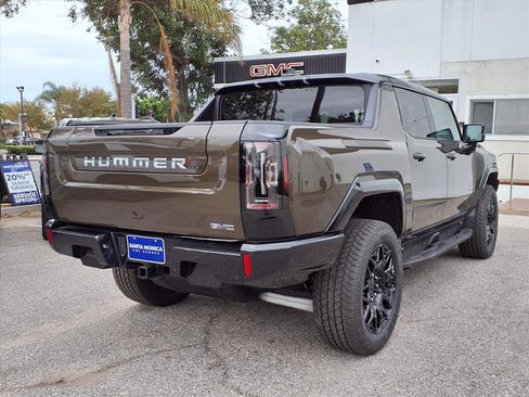 New 2026 GMC Hummer EV 4x4 Crew Cab image 8