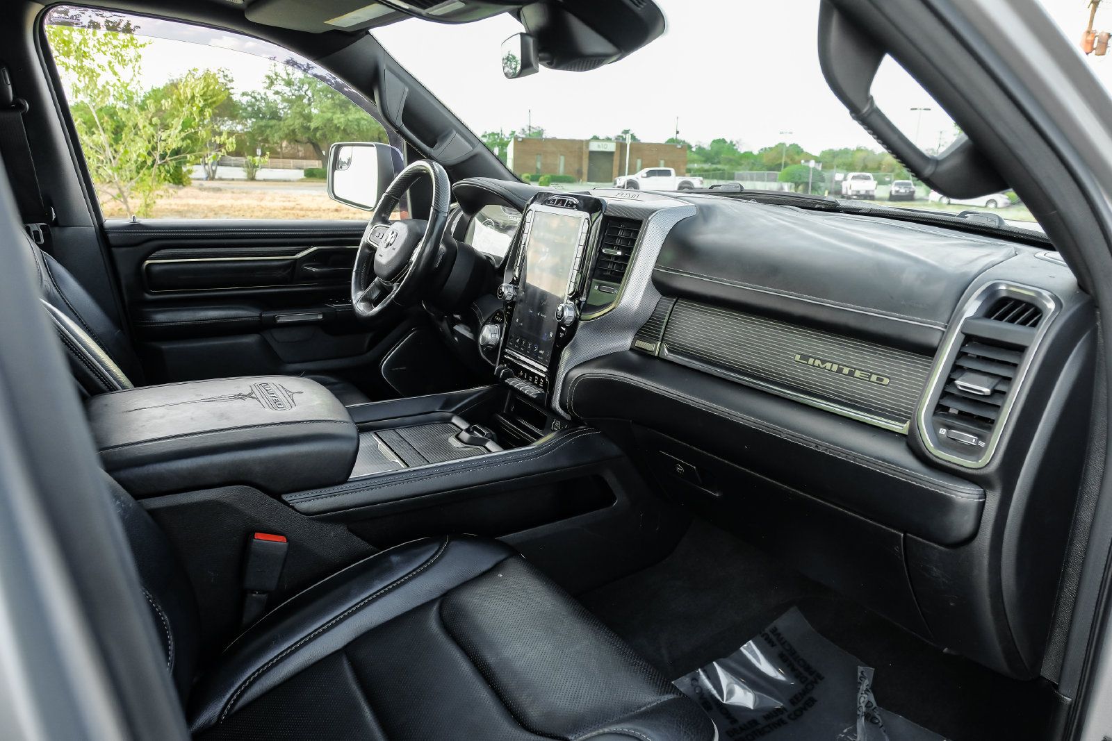 Used 2020 RAM 1500 Limited AWD/4WD image 15