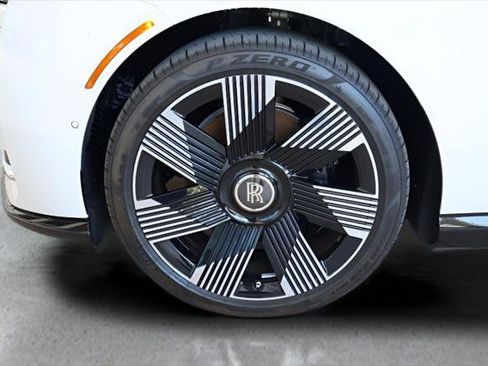 Certified 2024 Rolls-Royce Spectre w/ Spectre Launch Package image 11