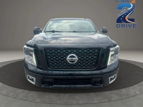 Used 2019 Nissan Titan PRO-4X w/ Pro-4x Utility Package AWD/4WD image 3