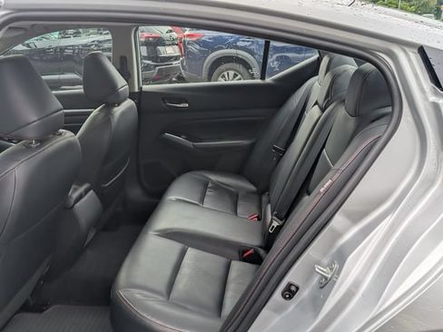 Used 2024 Nissan Altima 2.5 SR w/ SR Premium Package FWD image 14
