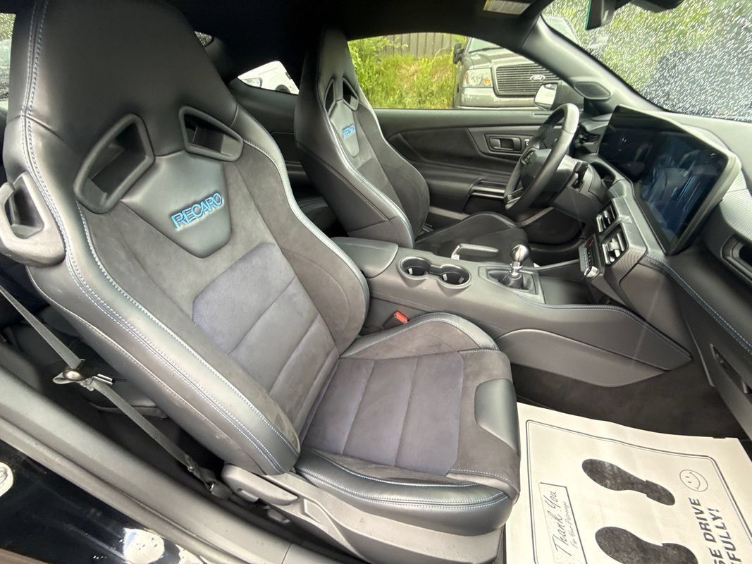 Used 2026 Ford Mustang Dark Horse RWD image 13