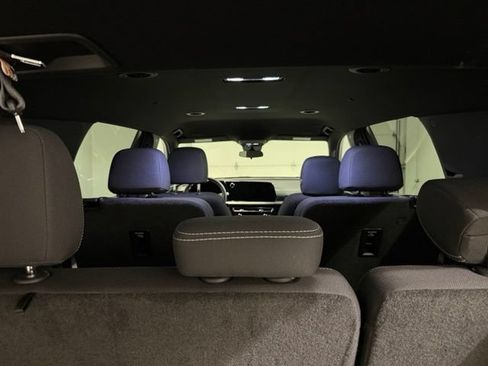 Certified 2026 Chevrolet Traverse LT FWD image 10