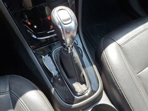 Certified 2017 Buick Encore Essence image 12