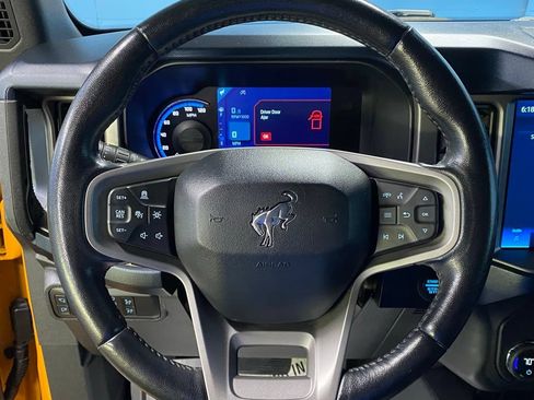 Used 2021 Ford Bronco First Edition AWD/4WD image 18
