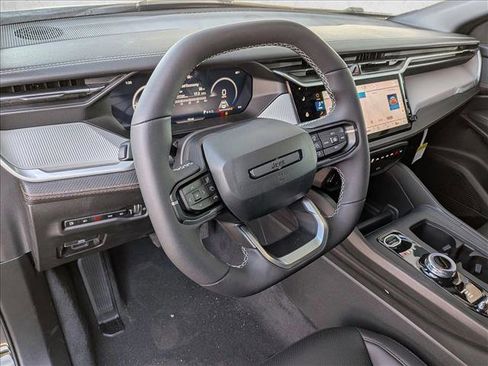 New 2026 Jeep Cherokee Limited image 3