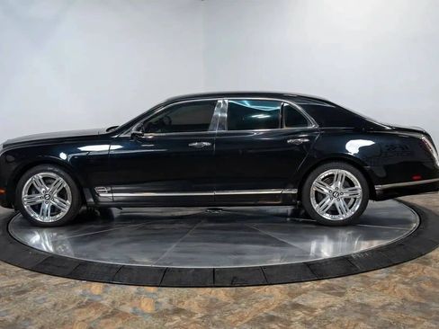 Used 2011 Bentley Mulsanne RWD image 4