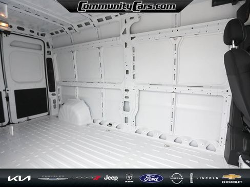 Used 2025 RAM ProMaster 2500 w/ Upfitter's Prep Package image 23