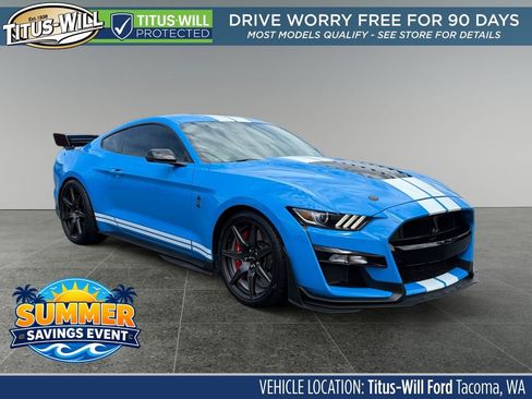 Used 2022 Ford Mustang Shelby GT500 w/ Carbon Fiber Track Pack RWD image 1