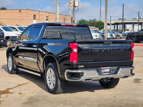 Used 2024 Chevrolet Silverado 1500 LTZ w/ LPO, Dark Essentials Package AWD/4WD image 5