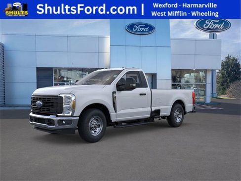 New 2026 Ford F250 XL w/ XL Chrome Package image 1
