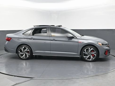 Used 2024 Volkswagen Jetta GLI Autobahn image 6