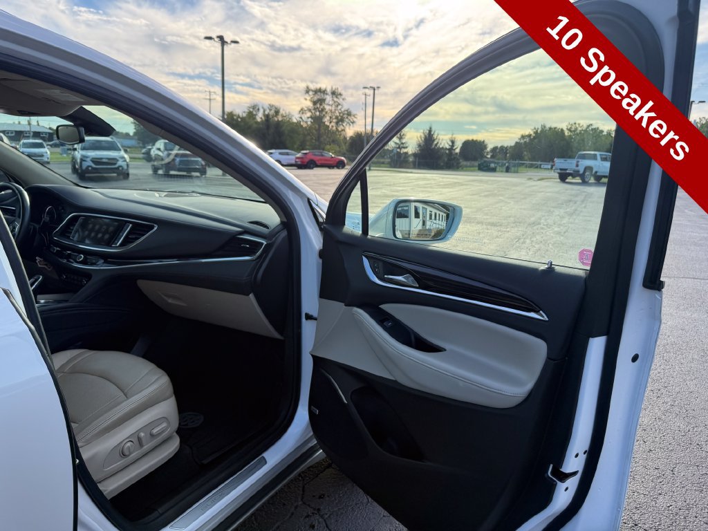Used 2018 Buick Enclave Premium w/ Experience Buick Package AWD/4WD image 45