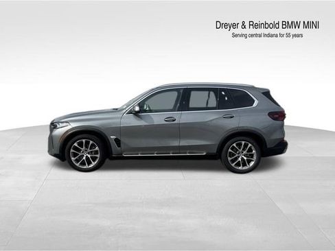 Used 2024 BMW X5 xDrive40i image 2