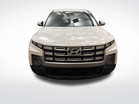 New 2025 Hyundai Santa Cruz SE image 2