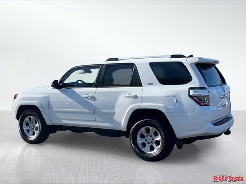 Certified 2023 Toyota 4Runner SR5 Premium w/ Moonroof Package RWD image 5