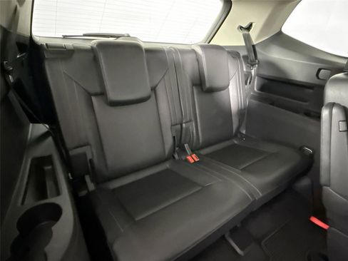 Used 2019 Volkswagen Atlas SE w/ Towing Package image 41