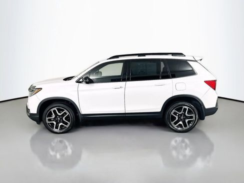 Used 2023 Honda Passport Elite image 4