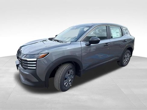 New 2026 Nissan Kicks S FWD image 2