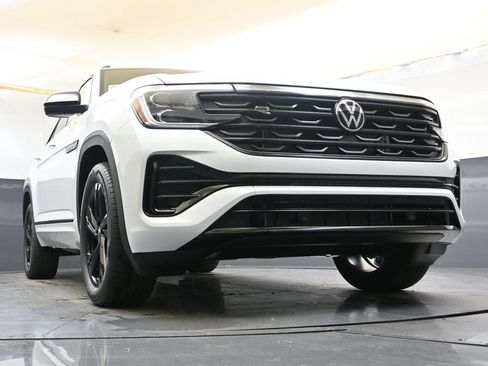 New 2026 Volkswagen Atlas Cross Sport SEL R-Line AWD/4WD image 45