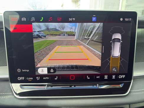 New 2026 Volkswagen Tiguan SE R-Line image 13