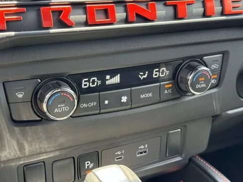 Used 2025 Nissan Frontier Pro-X RWD image 39