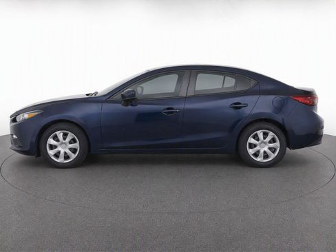 Used 2018 MAZDA MAZDA3 Sport FWD image 6