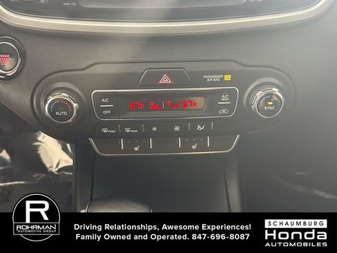 Used 2020 Kia Sorento S image 9