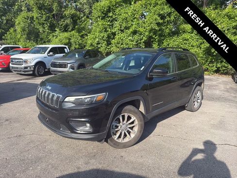 Used 2022 Jeep Cherokee Latitude Lux AWD/4WD image 2