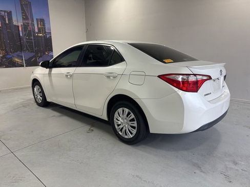 Used 2014 Toyota Corolla LE image 7