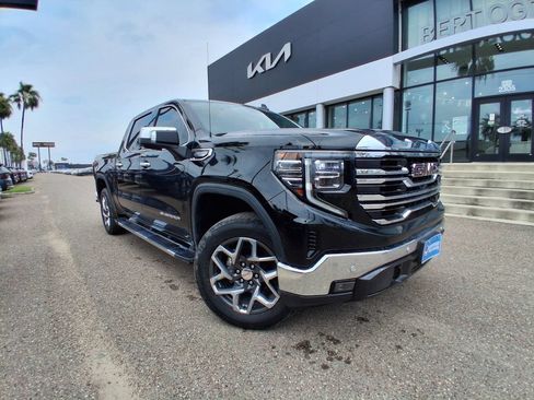 Used 2024 GMC Sierra 1500 SLT RWD image 1