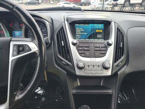 Used 2017 Chevrolet Equinox LT w/ Convenience Package image 13