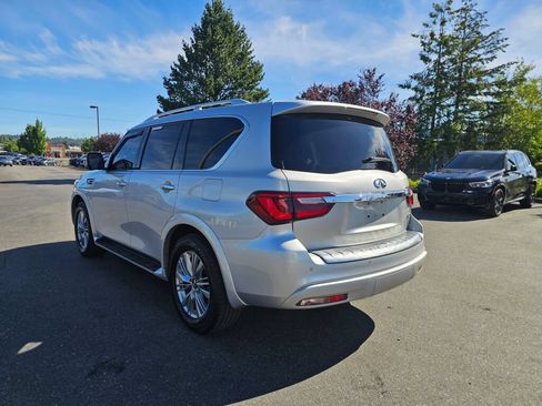 Used 2018 INFINITI QX80 4WD w/ Driver Assistance Package image 5