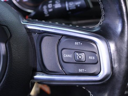 Used 2019 Jeep Wrangler Unlimited Sahara w/ Dual Top Group image 15