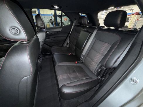 Used 2023 Chevrolet Equinox RS image 24