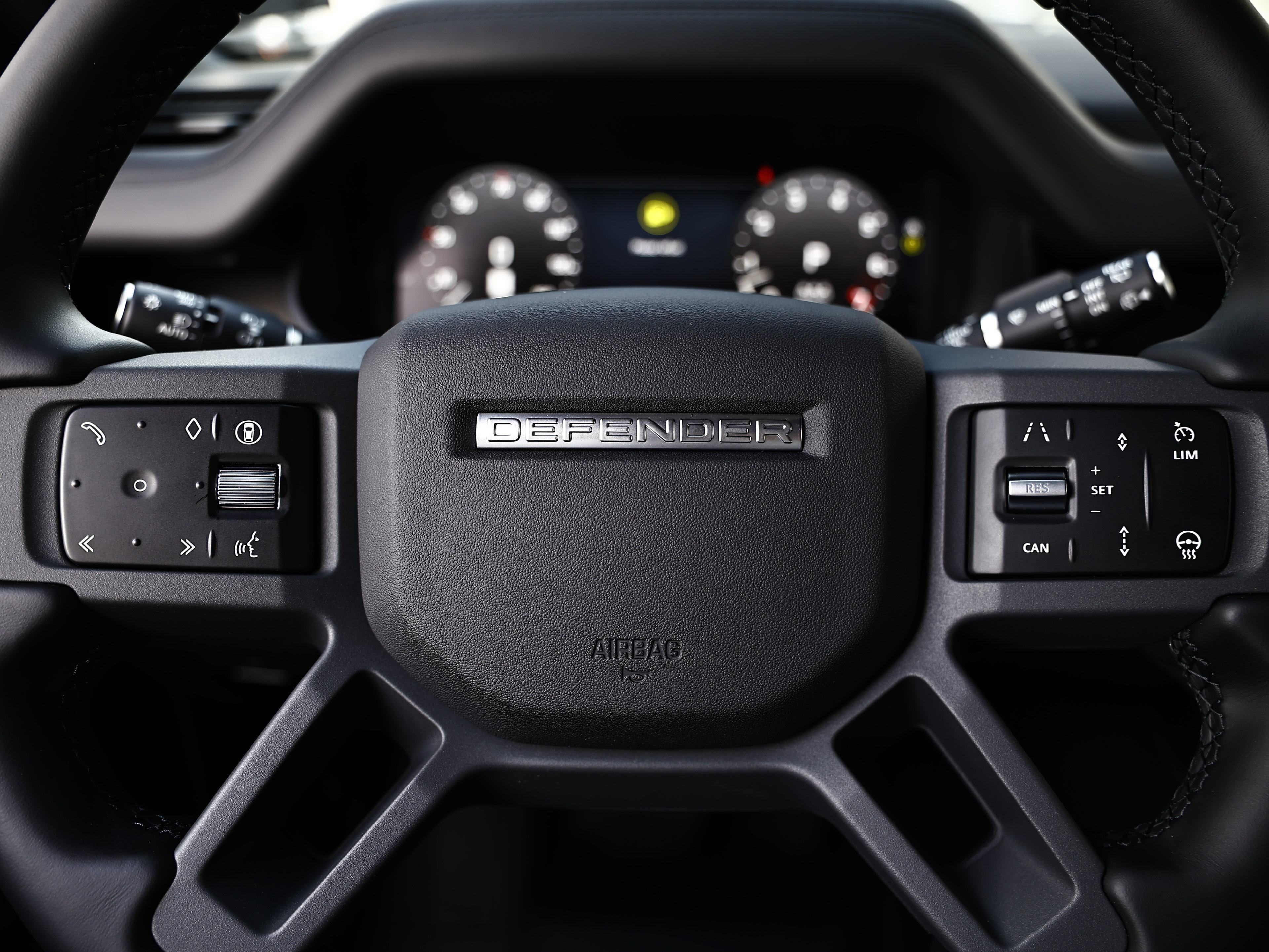 New 2026 Land Rover Defender 110 X-Dynamic SE AWD/4WD image 40