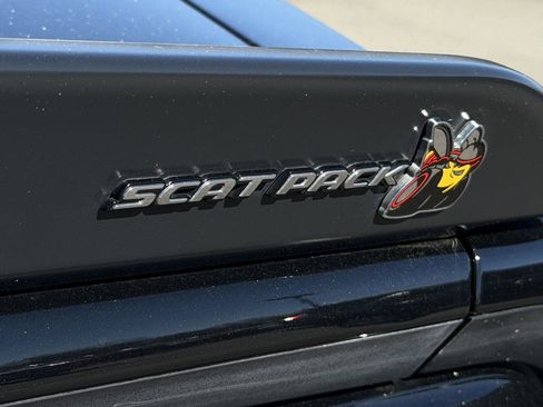 Used 2022 Dodge Challenger R/T Scat Pack image 30