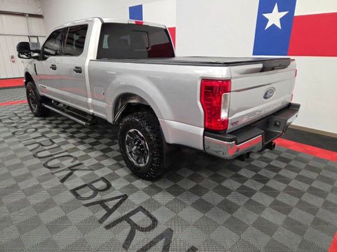 Used 2017 Ford F250 XLT w/ XLT Value Package image 11