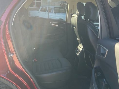 Used 2019 Ford Edge SEL w/ Equipment Group 201A image 31
