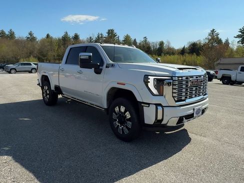 New 2025 GMC Sierra 3500 Denali image 38