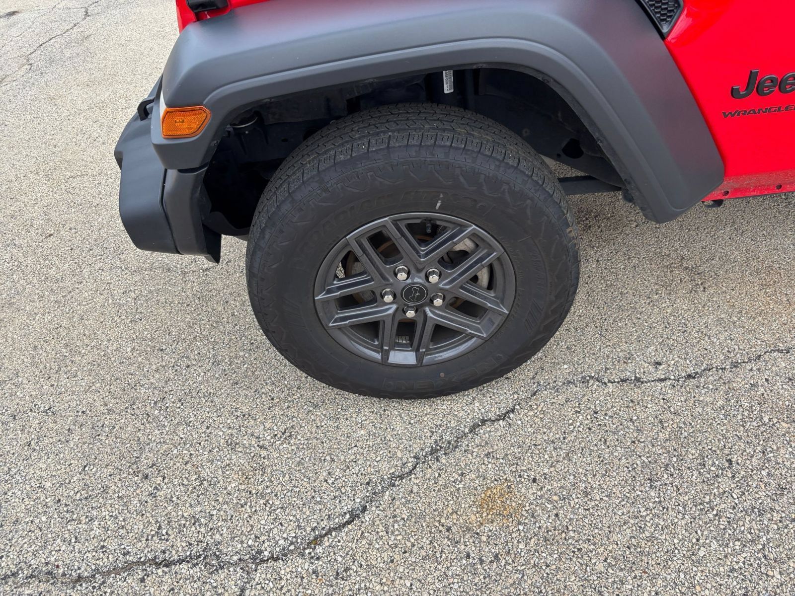 Used 2025 Jeep Wrangler Unlimited Sport AWD/4WD image 27