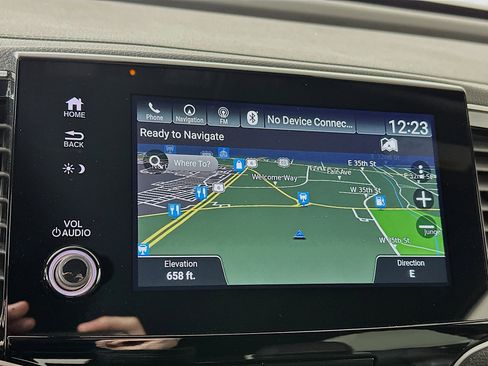 Used 2022 Honda Pilot TrailSport image 13