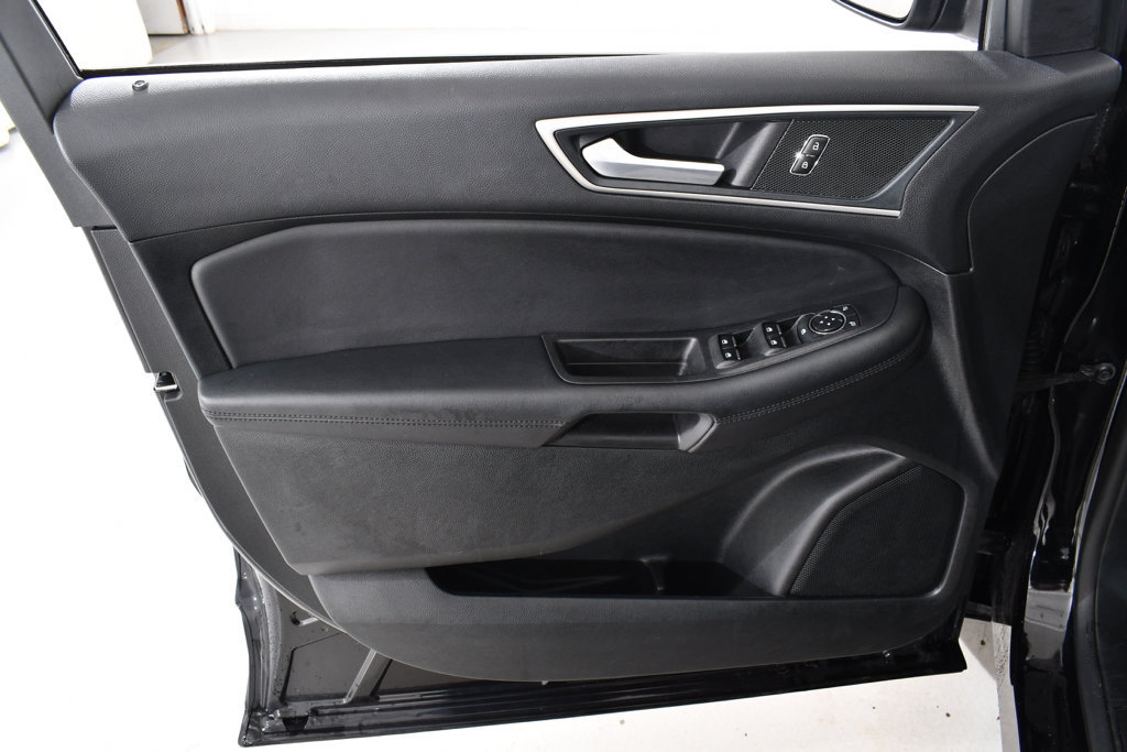Used 2024 Ford Edge SEL w/ Convenience Package AWD/4WD image 25