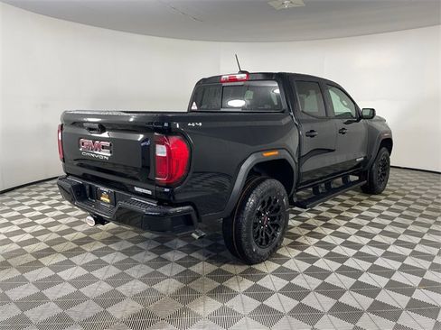 New 2026 GMC Canyon Elevation w/ Convenience Package image 21