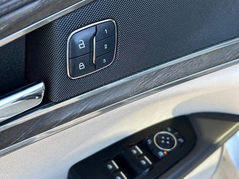 Used 2017 Lincoln MKX Select w/ Select Plus Package image 23