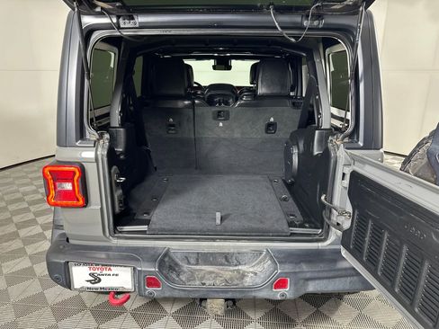 Used 2020 Jeep Wrangler Unlimited Rubicon w/ Dual Top Group image 31