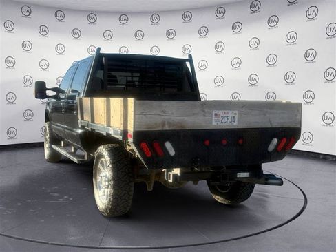 Used 2010 Ford F250 Lariat image 2