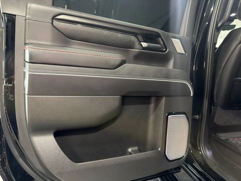 Used 2026 GMC Sierra 2500 AT4X AWD/4WD image 10